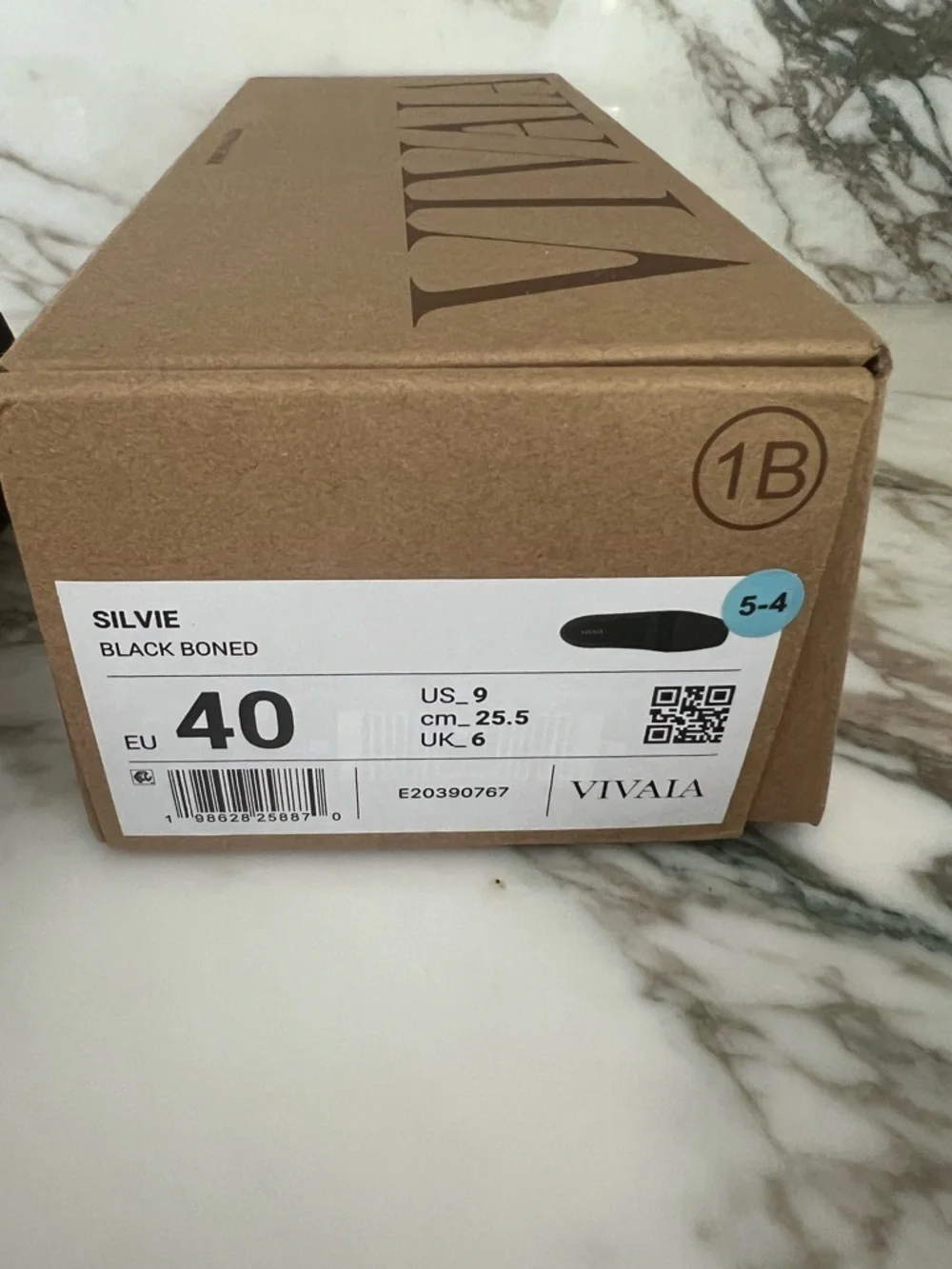 NEW IN BOX Vivaia Silvie Square Toe Icon Loafers - Picture 4 of 4